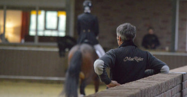 How to Choose a Dressage Saddle: 2026 Fit Guide