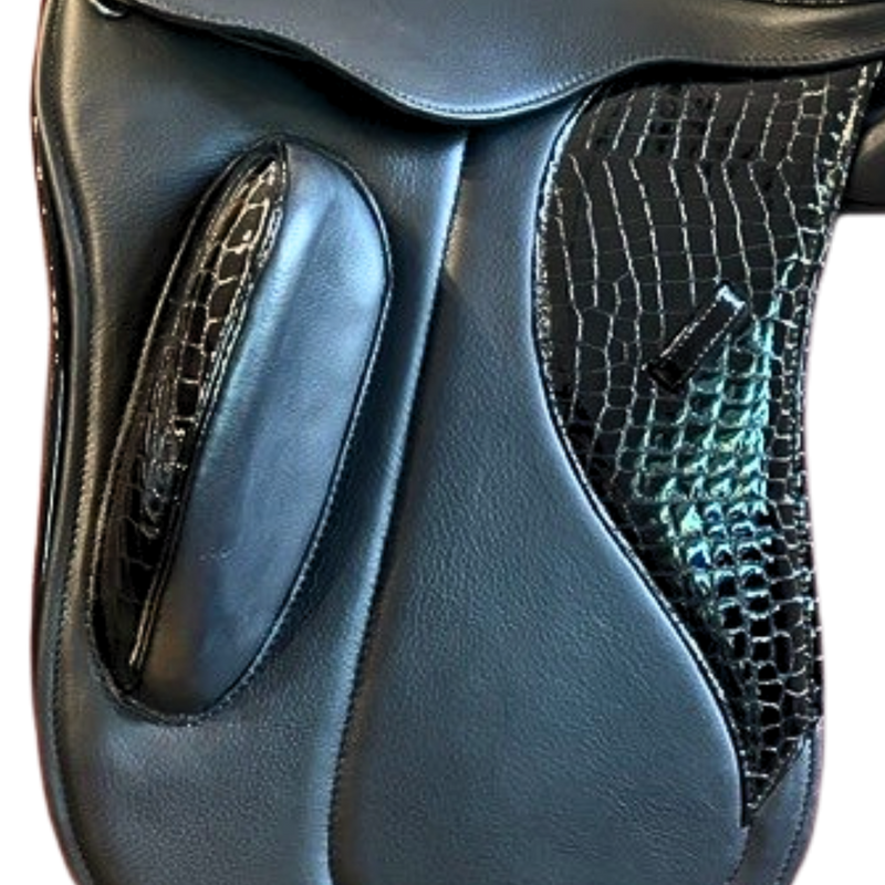 Croc Black on Flap & Block